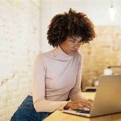 Work At A Computer All Day? Do This 20-Second Exercise To Reduce Eye Strain