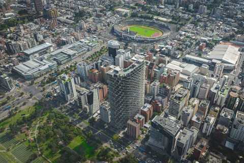 Tallest building in Quito is an IQON from BIG