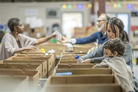 Politician Slams U.K Nurses for Using Food Banks on Low Salary.