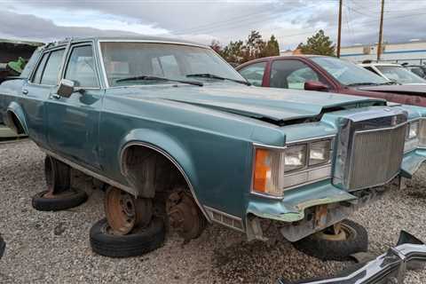 Junkyard Gem: 1979 Lincoln Versailles