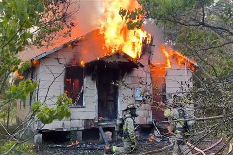 Early video from Texas house fire