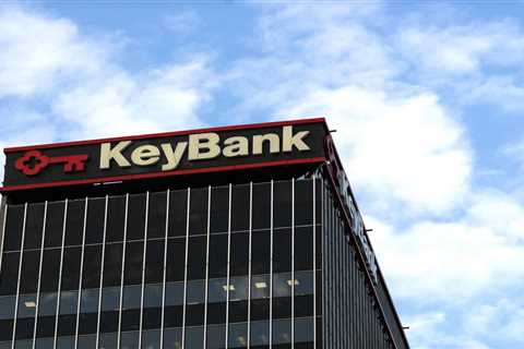 KeyBank on track for 2023 cost reduction