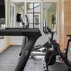 Fitness Centers: A Comprehensive Guide to What They Offer