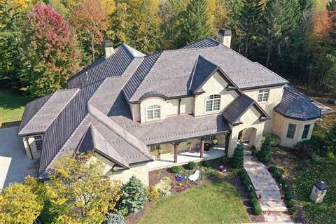 Select Shake Replaces Hail-Damaged Real Cedar Shake Roofing