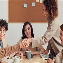 Networking with Small Business Owners: 10 Best Groups to Join