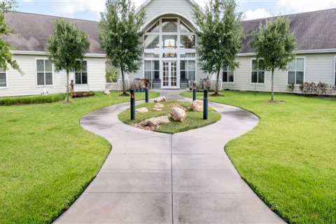 Spiritual Care for Elderly Home Residents in Katy, Texas