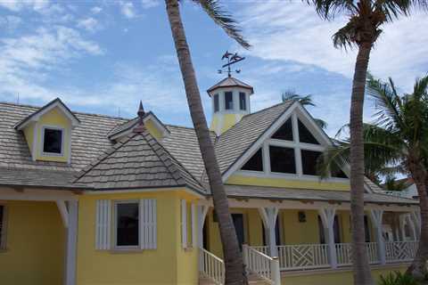 Flying Garbage Cans? No Problem with a DaVinci Roof