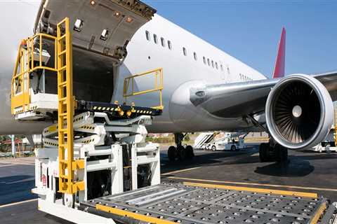 How to Handle Customs Clearance for International Air Freight