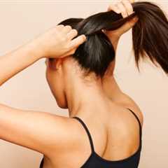 This Workout Hairstyle Is A Recipe For Damage (Nope, Not A Tight Pony)