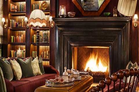 10 Cozy Coffee Shops with Fireplaces in London