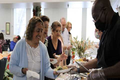 The Benefits of Bringing Guests to Senior Centers in Bay County, FL