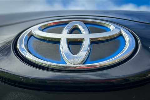 Toyota was right about hybrid cars all along