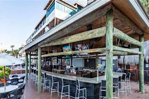 Exploring the Best Outdoor Restaurants and Rooftop Bars in Panama City, Florida