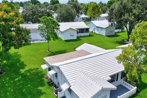 Exploring the Magnificent Architecture of Plantation Houses in Broward County, FL