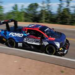 Ford SuperTruck wins Pikes Peak in a strong year for automakers