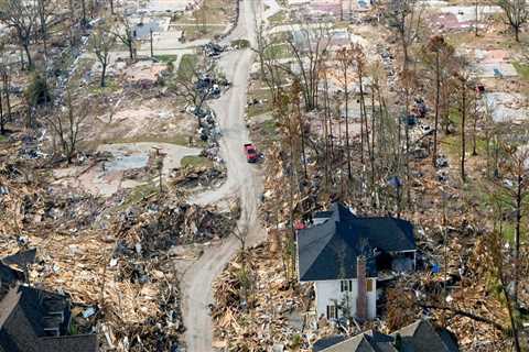 The Economic Impact of Hurricanes on Gulfport, MS