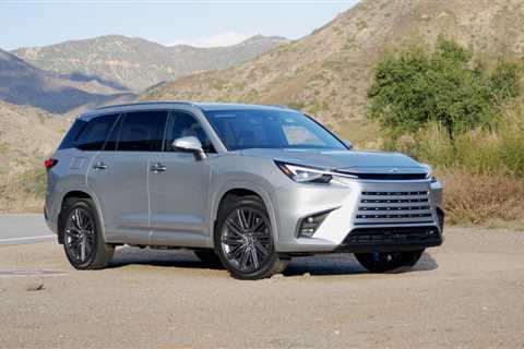 Toyota, Lexus issue stop-sale order for Grand Highlander and TX