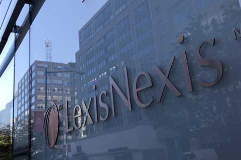 Lexis Announces New Personalized Legal AI Assistant Protégé