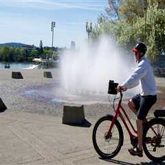 Exploring Multnomah County, Oregon: A Guide to Bicycle Services and City Bike Tours