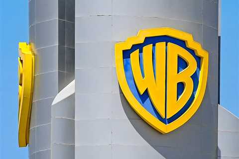 Warner Bros. Discovery CLO Exits as Frustrated Investors Turn Up Heat on CEO