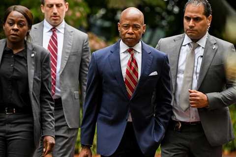 NYC Mayor Eric Adams Enters 'Not Guilty' Plea to Corruption Charges