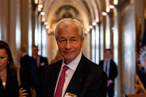 JPMorgan Chase CEO Jamie Dimon Warns of Economic Pain From Trump’s Tariffs