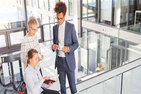 The Benefits and Costs of Pursuing a Career Program in Leon County, Florida
