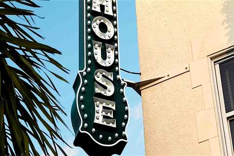 The Tax Policies That Make Sarasota County, Florida Stand Out