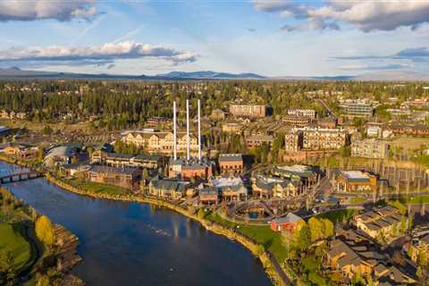 The Thriving Job Market in Central Oregon: A Comprehensive Comparison