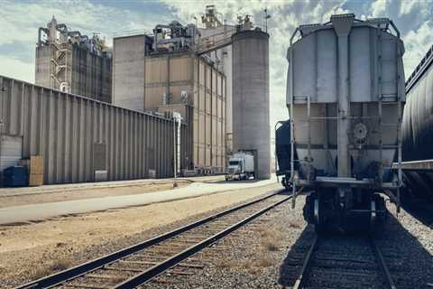 How Rail Freight Services Support Supply Chains and Self Storage Facility Operations
