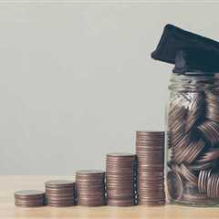 Prosecutors Make Surprise Visit to Fed as Pirro Defends Investigation