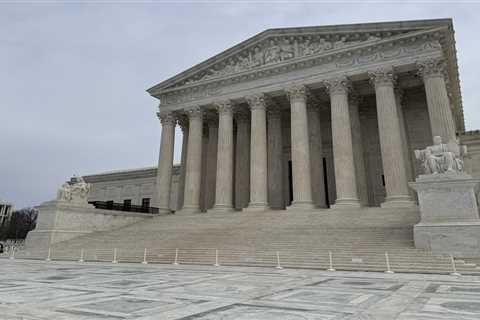 Supreme Court sides with therapist in challenge to Colorado’s ban on “conversion therapy”