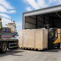 How Temporary Storage Can Simplify Large Freight Shipments